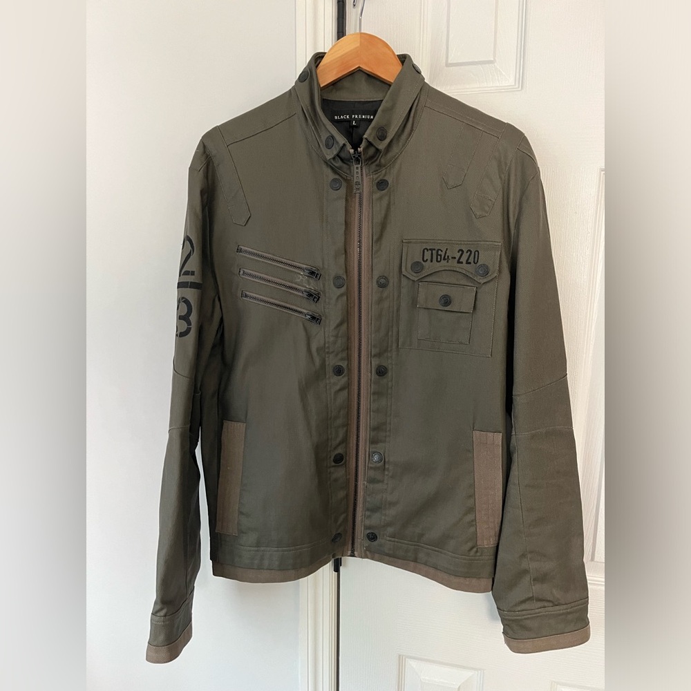 Affliction Premium Black label size Lg grayish green /black buttons/embroidery